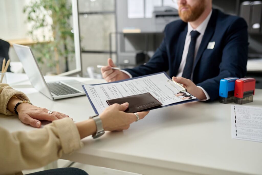 شركات استخراج التأشيرات